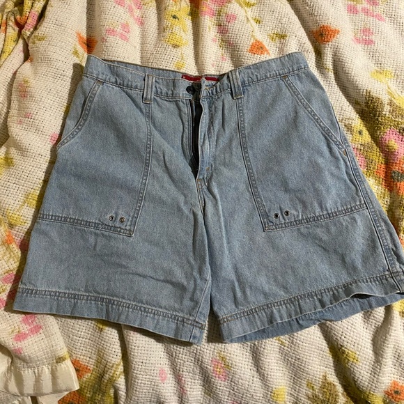 Levi's Pants - Vintage Levi Classic Shorts